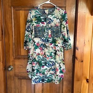Fig and Flower Women's Floral Multicolor Tunic Dress Size Medium